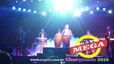 El grupo musical Palabras de Lascano cerro la primer noche del Festival de Charqueada 2016 mira el video