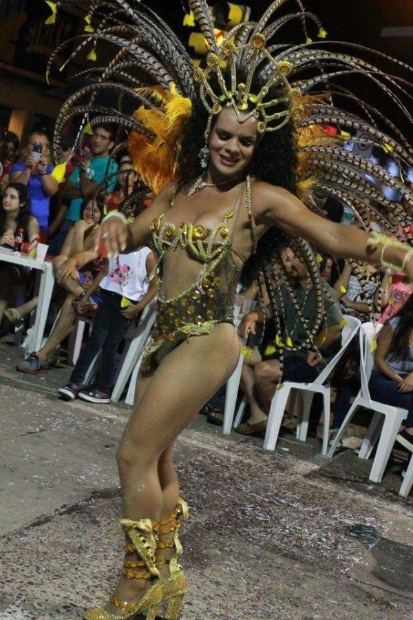 Carnaval - Fernanda Baiz participará en Estrela D´alva en el carnaval de Yaguarón 25/02/17