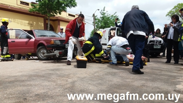 Se realizó jornada de simulacro de accidente de tránsito en Vergara 28/10/16