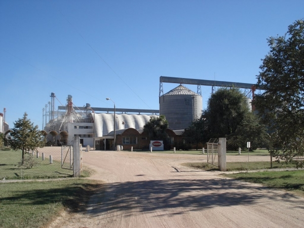 Oferta laboral SAMAN zona San pedro y Zapata 5/05/17