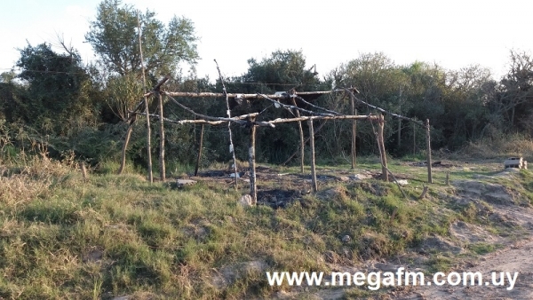 Incendio en campamento de obreros del sindicato de Arrozal 33 5/05/17