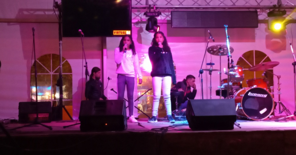 Valentina y Valeria - MEGAVOZ KIDS 2021 participaron en el escenario en las hipicas de Vergara 22/10/21