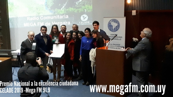 CELADE premi&ograve; a Mega FM 91.9 a la EXCELENCIA CIUDADANA a&ntilde;o 2019