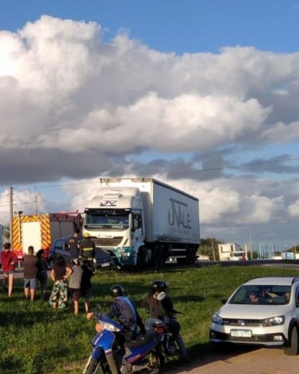 ACCIDENTE DE TR&Aacute;NSITO FATAL EN RUTA 17 ACCESOS A LA CIUDAD DE TREINTA Y TRES 28/01/22