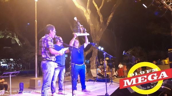 Cierre de a&ntilde;o del programa ENTRE MATES Y GUITARRAS 29/12/18