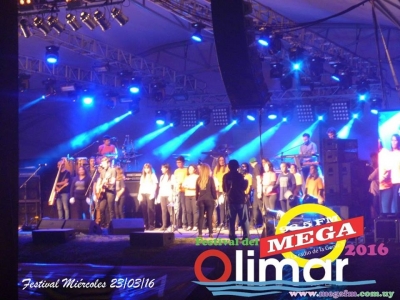 Video de la actuaci&oacute;n de No te va Gustar con la participaci&oacute;n del coro manos cantoras Festival del Olimar 2016