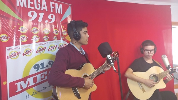 Gonzalo y Santiago - concurso MEGAVOZ 2022