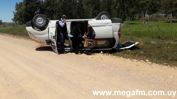 Volc&oacute; un micro de la c&aacute;rcel de Treinta y Tres que transportaba un procesado 3/11/16